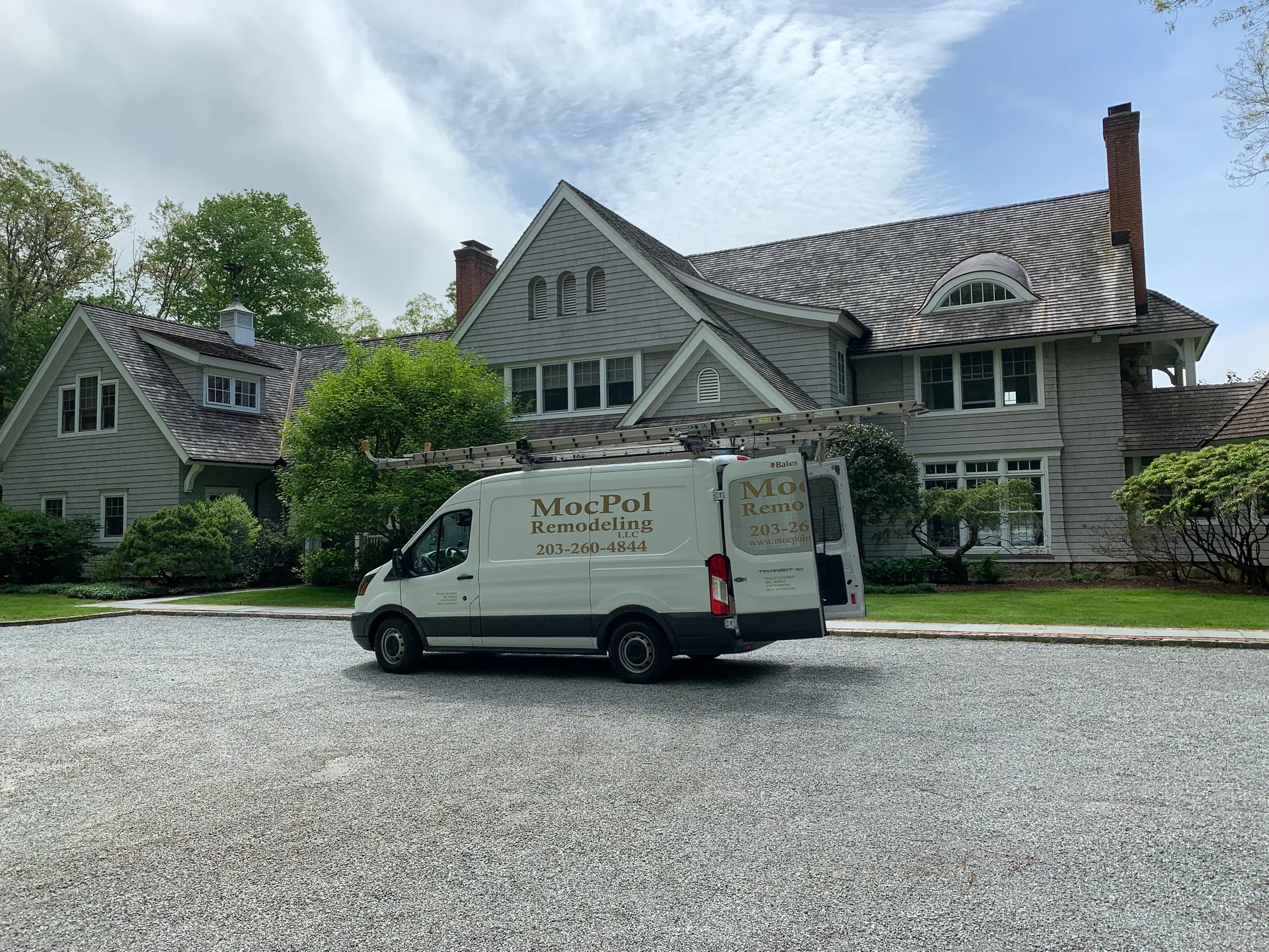 MocPol Remodeling LLC van